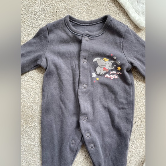 Dumbo Tiny baby Bundle - Picture 3 of 5